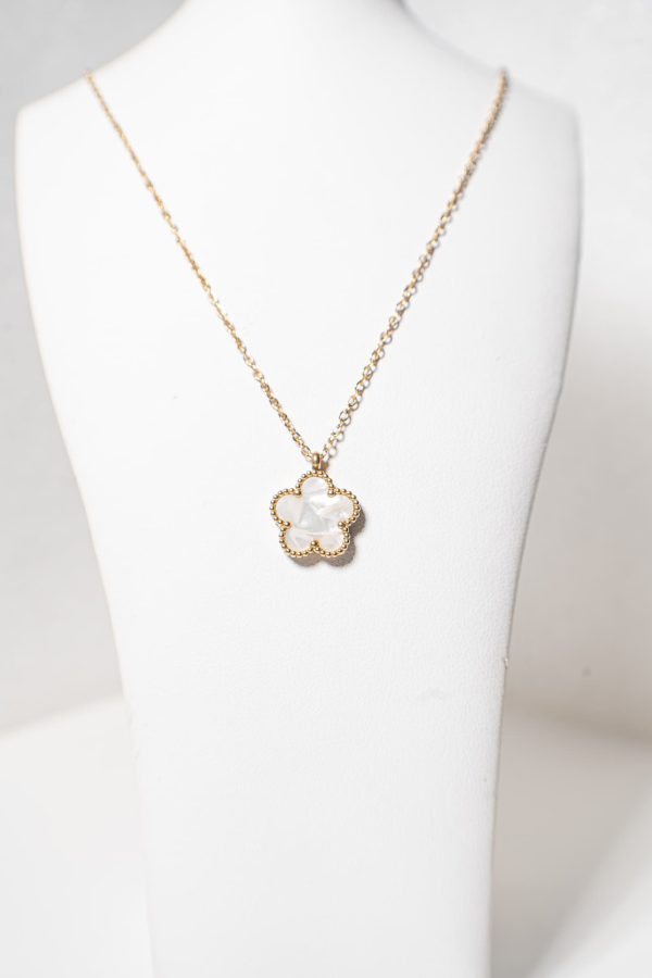 JADE NECKLACE