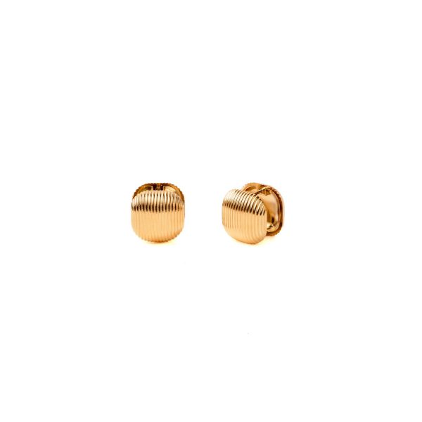 BOXY EARRINGS